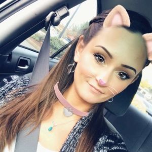 Meet your Posher, Kristin